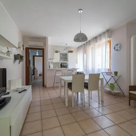 Pacinotti 28 Διαμέρισμα *